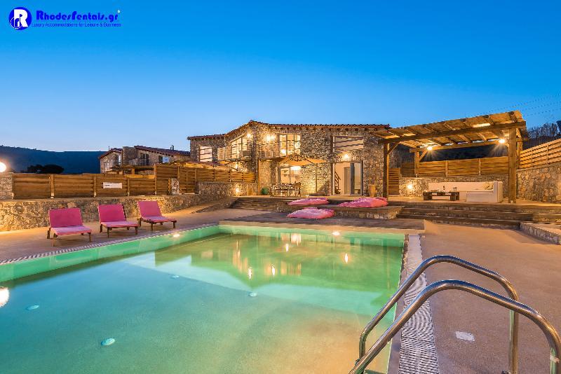 Lindos Seastone Villas ลาร์ดอส ภายนอก รูปภาพ