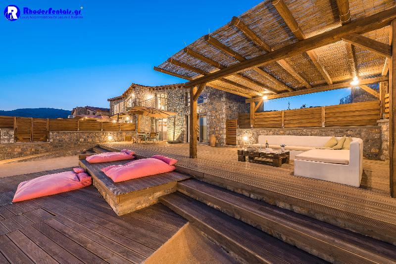 Lindos Seastone Villas ลาร์ดอส ภายนอก รูปภาพ