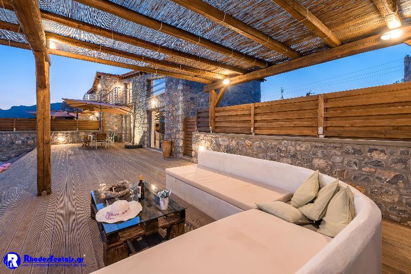 Lindos Seastone Villas ลาร์ดอส ภายนอก รูปภาพ
