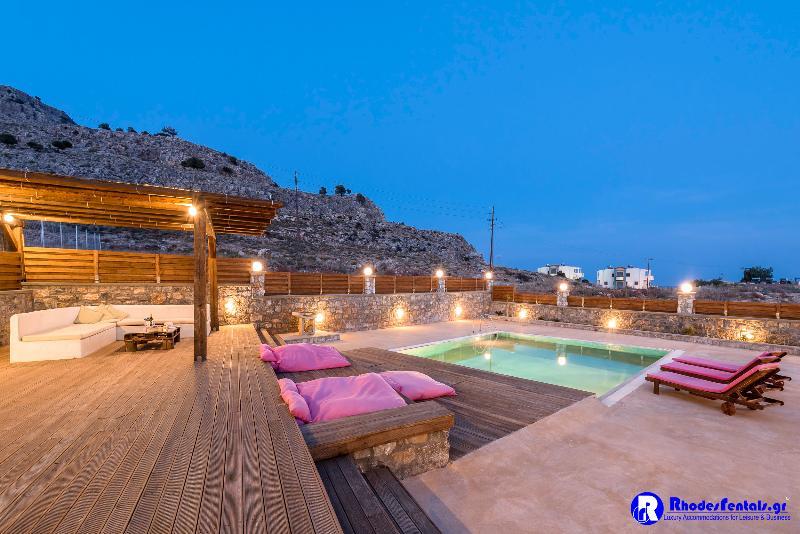 Lindos Seastone Villas ลาร์ดอส ภายนอก รูปภาพ