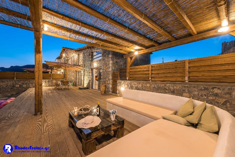 Lindos Seastone Villas ลาร์ดอส ภายนอก รูปภาพ