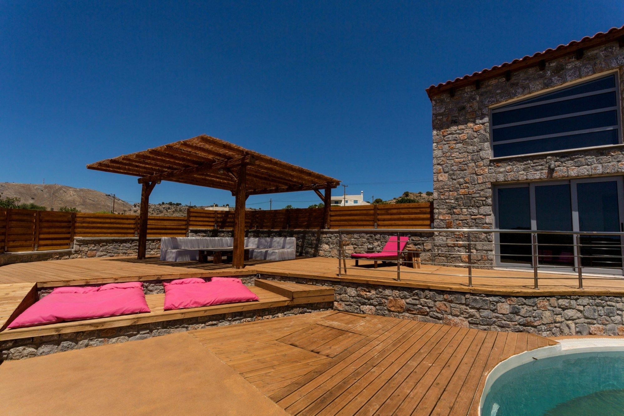 Lindos Seastone Villas ลาร์ดอส ภายนอก รูปภาพ
