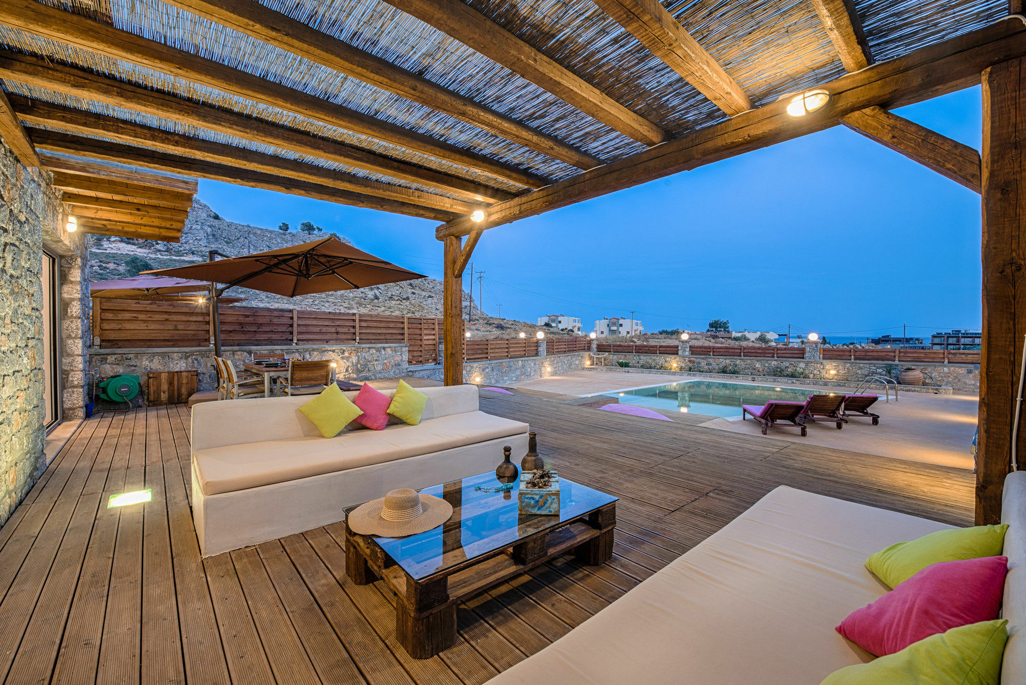 Lindos Seastone Villas ลาร์ดอส ภายนอก รูปภาพ
