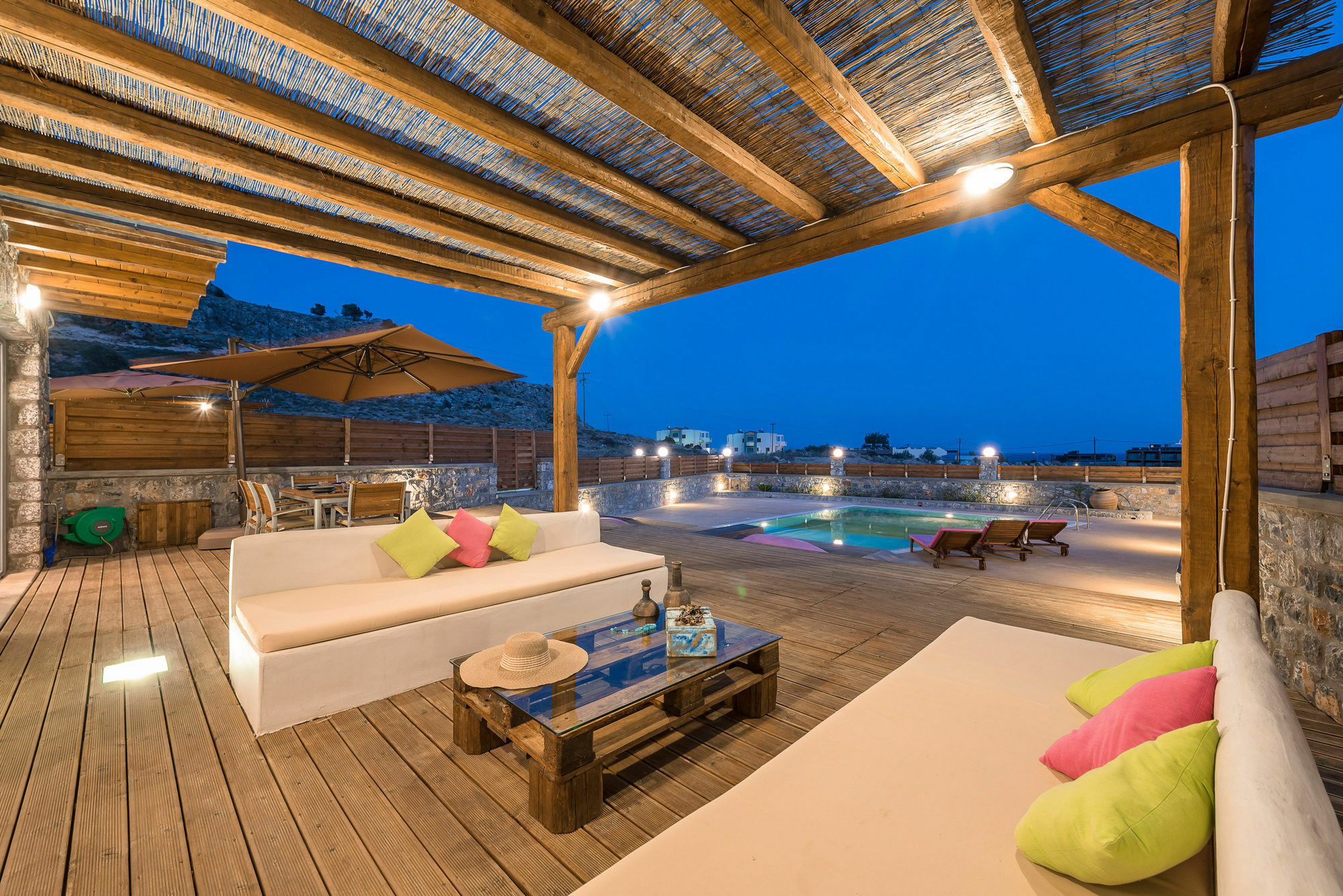 Lindos Seastone Villas ลาร์ดอส ภายนอก รูปภาพ
