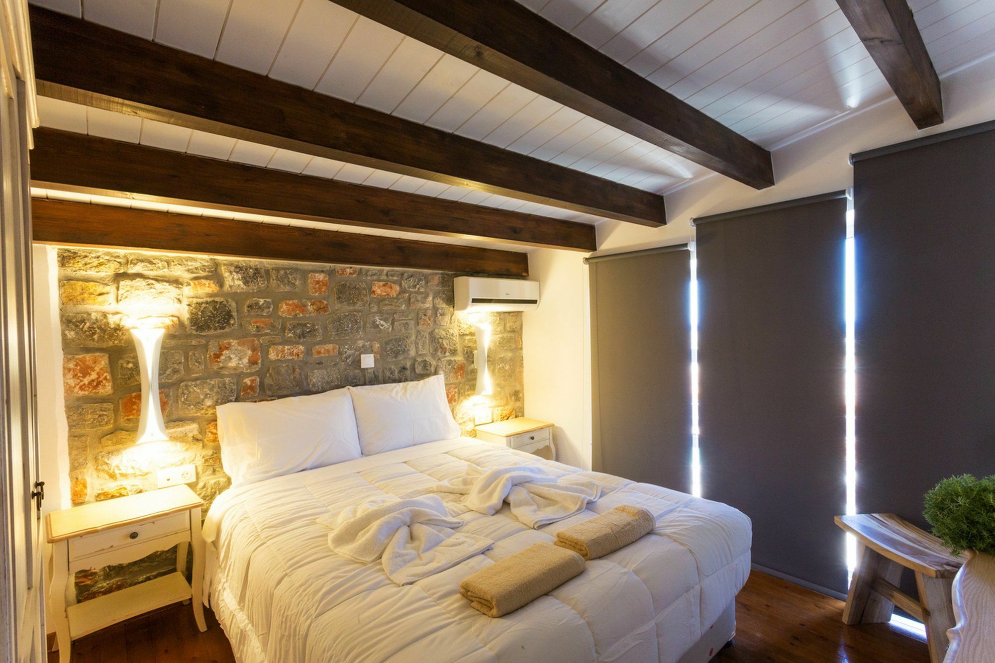 Lindos Seastone Villas ลาร์ดอส ภายนอก รูปภาพ